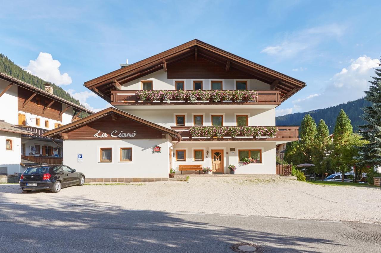 La Ciano Bed and Breakfast Corvara Exteriör bild