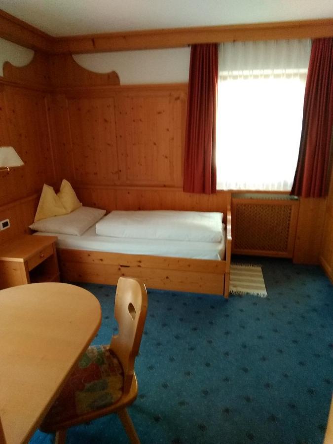La Ciano Bed and Breakfast Corvara Exteriör bild