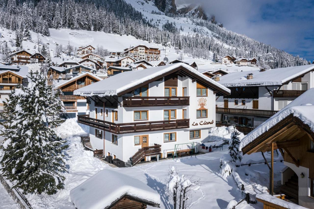 La Ciano Bed and Breakfast Corvara Exteriör bild